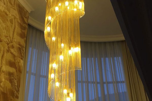 Marchetti-illuminazione-realizations-custom-golden-lamp